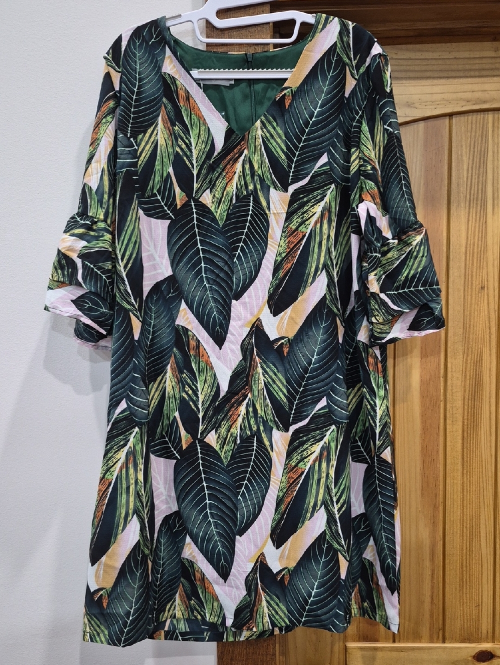 Women's Boutique Belongsci Tropical Leaf Print Dress Size XL